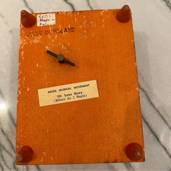 Vintage Music Box - Picture 8 of 11